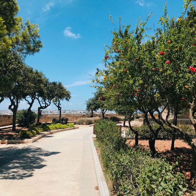 Lower Barrakka Gardens