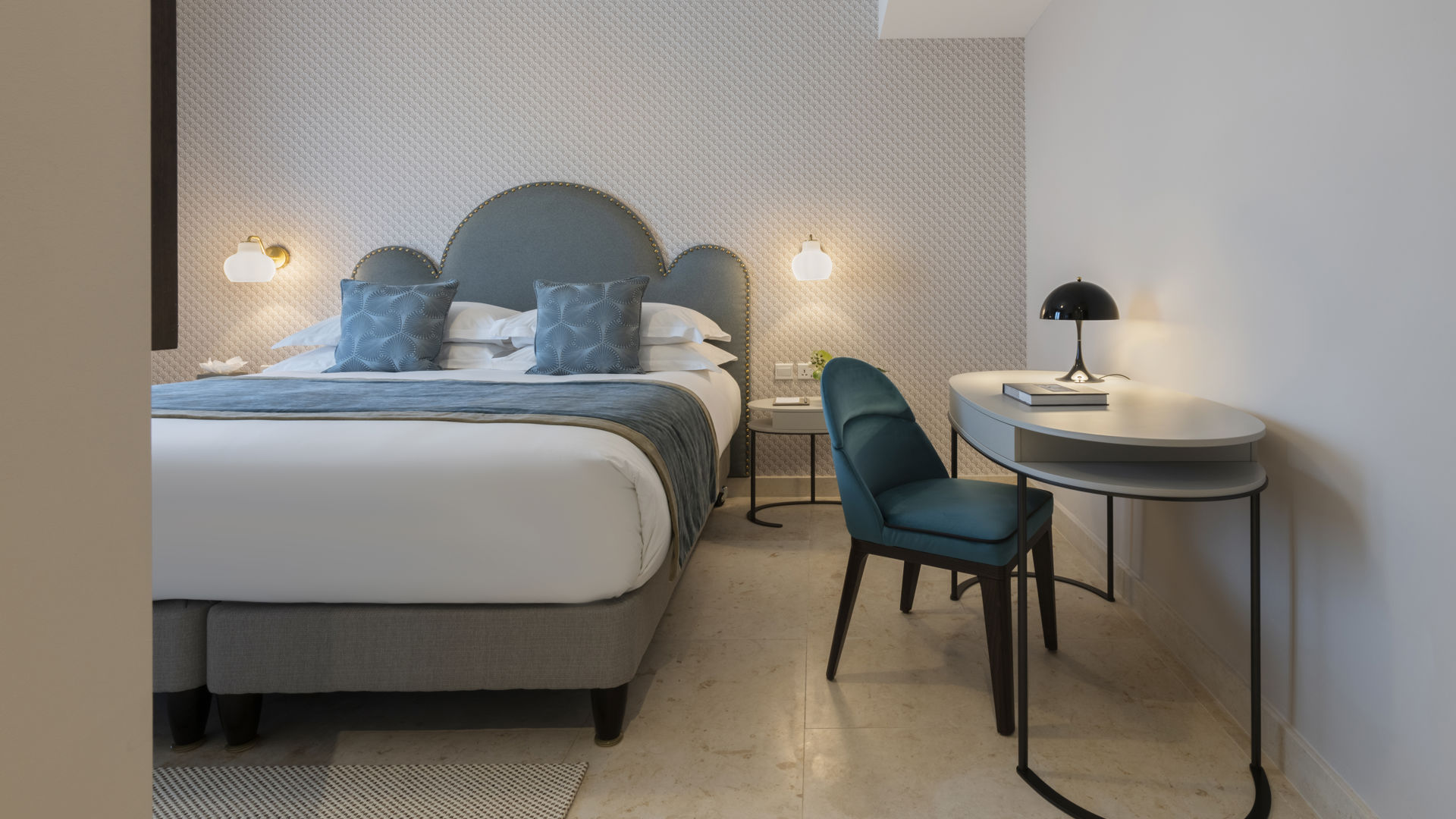 Junior Suite Bedroom