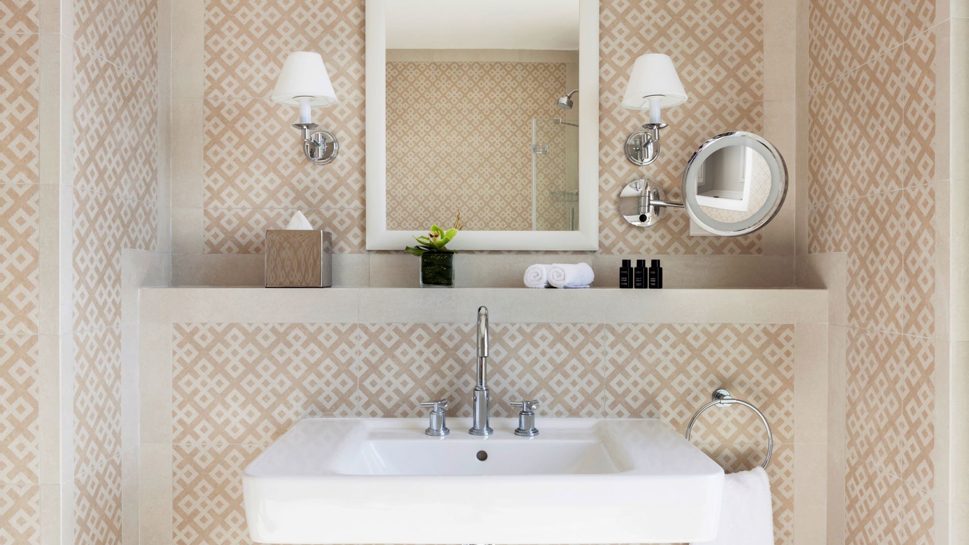 Phoenicia Malta Suite