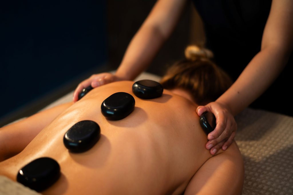 spa hot stones massage
